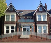 Contractors Guest House - parking