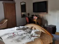 OYO The Greyhound Inn Hotels in Gerrards Cross