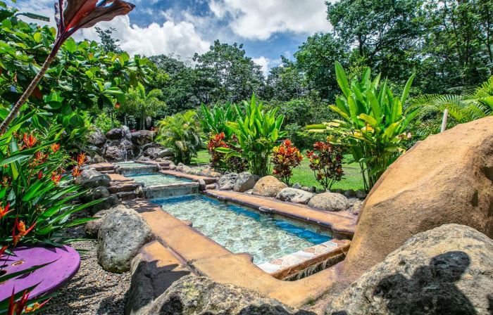 Cabañas Río Escondido en la Fortuna