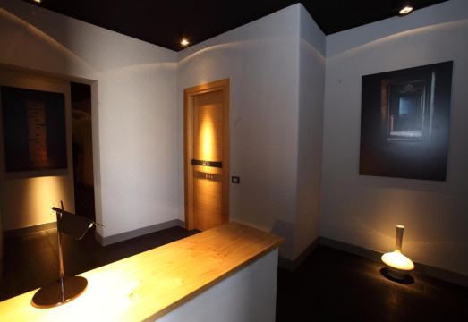 숙소 내부 침구 디테일