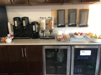 Super 8 by Wyndham Vermilion AB Hotels in Vermillion