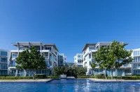 Oceanfront Condominium - Nilaveli - Uima-altaat
