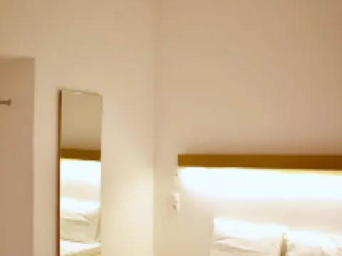 Tzamaros Studios Hotels in Kythnos