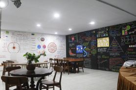 Bu Sepuh GuestHouse