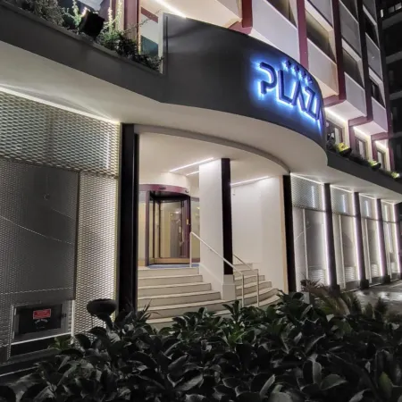 Hotel Plaza