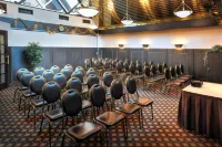 L'Escale Hôtel Suites Hotels in Val-d'Or