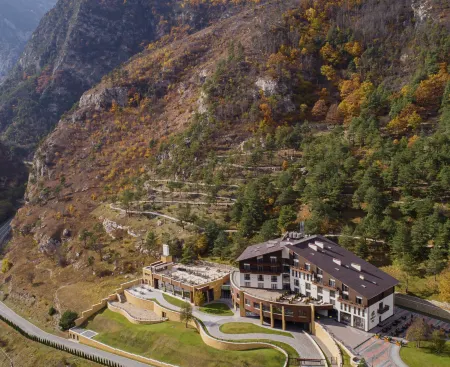 Forrest Terrace Hotel (Форрест Терасса)