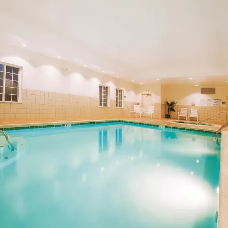 La Quinta Inn & Suites by Wyndham Cincinnati Airpt Florence
