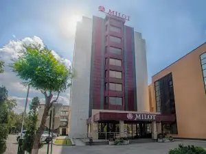 ミロット ホテル