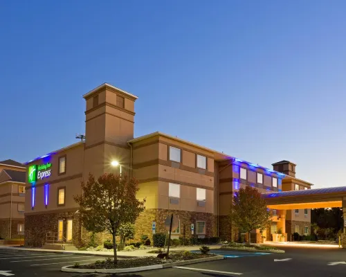 Holiday Inn Express & Suites ABSECON-ATLANTIC CITY AREA by IHG Hotels in Absecon