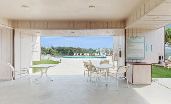 Banyan Harbor Resort