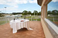 Hotel Arias Aeropuerto - Frühstück