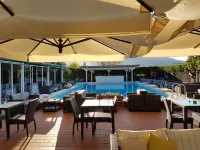 Hotel Cristallo Relais Sure Hotel Collection by Best Western - Pools