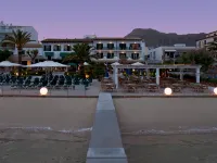 Hotel Sis Pins Hotels near Paseo del Port de Pollenca