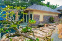 Coral Bay Resort - parking