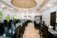 3 Peaks Resort & Boutique Hotel - Kolam Renang