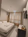 Swing & Pillows @ Damansara Jaya - 2 звезды
