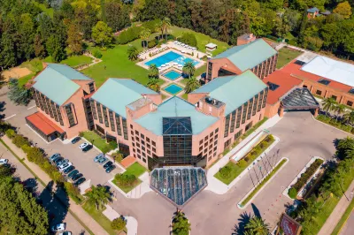 Sheraton Pilar Hotel & Convention Center Các khách sạn ở La Lonja