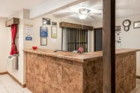 دايز إن باي ويندام راسل فنادق في رسل