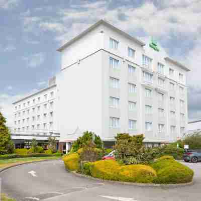 Holiday Inn BASILDON by IHG Hotel Exterior