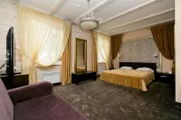 Shale Hotel