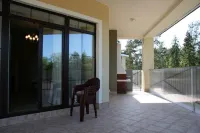Blue Forest Apartments