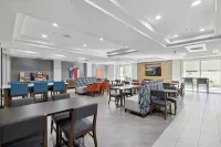 Holiday Inn Express & Suites Vacaville Hotels in Vacaville