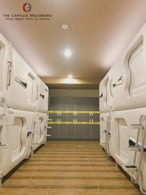The Capsule Malioboro - Hostels