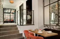 德杜克斯酒店 - 早餐