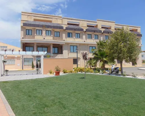 Hotel Restaurante Emilio Hotels in Hellin