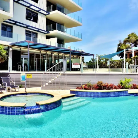 Sevan Apartments Forster