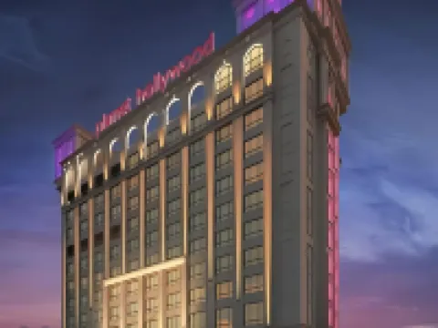 พลาเนตฮอลลีวูด โรงแรมในธาเน