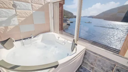 Dream Pension Отели в г. Тхонъён