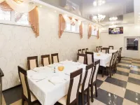 Chetyire Sezona Hotel Hotels in Samara