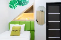 Urbanview Hotel R House Batam by RedDoorz