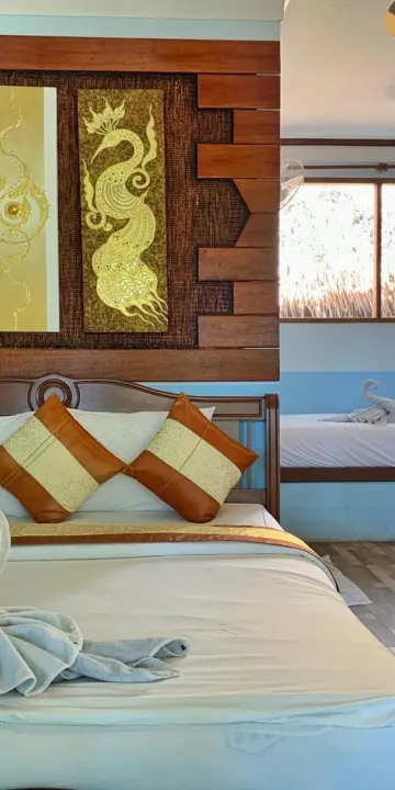 ห้องคอมฟอร์ท สำหรับสามท่าน