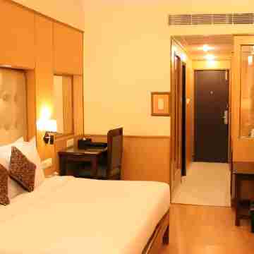 Hotel Park Grand Rooms