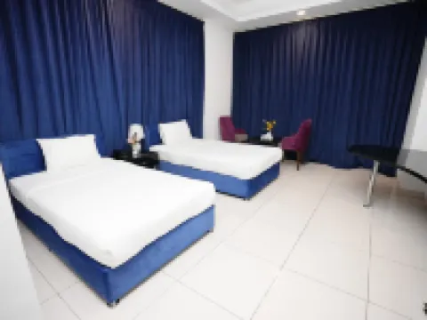 Park Side Plaza Hotel Hotels in 