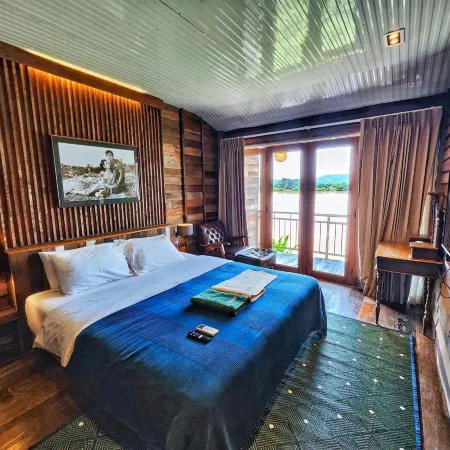 Suneta Hotel Chiangkhan (Soi6)