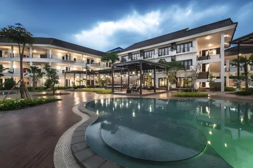 Lido Lake Resort by Mnc Hotel