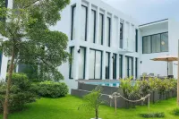 Meet up villas - Pools
