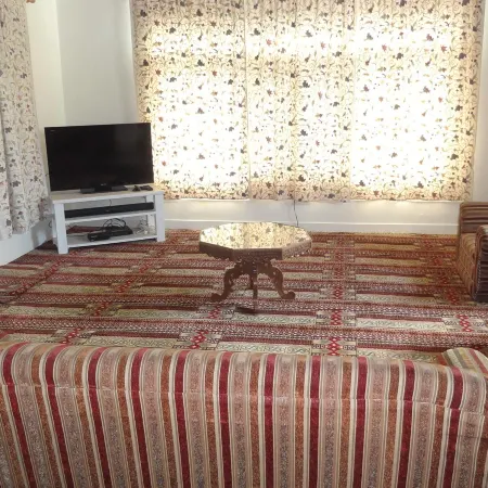 Snow Leopard Lodge