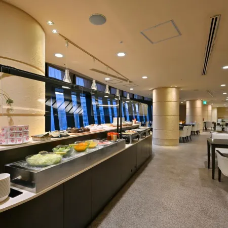 Wakayama Urban Hotel Отели рядом с достопримечательностью «Станция Wakayama»