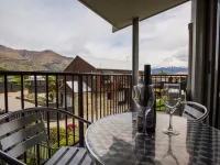 Clearbrook Motel & Serviced Apartments - Mountain view