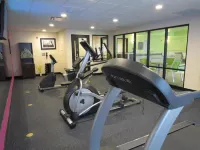 Spark by Hilton Erie - Gym