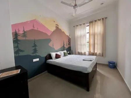 Joey's Hostel Rishikesh