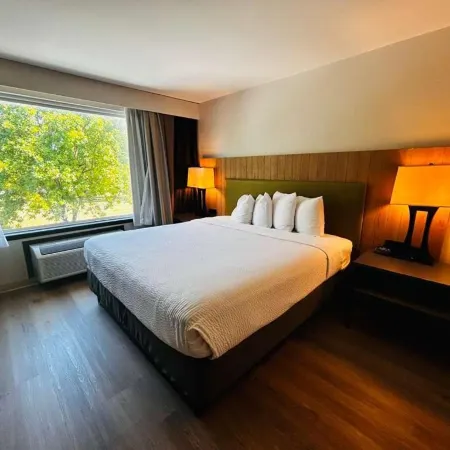 Radiant Inn and Suites