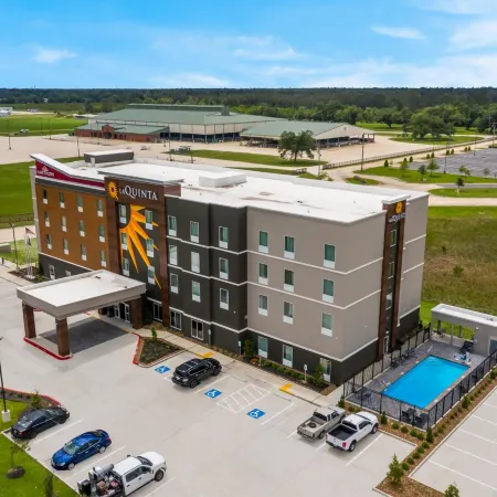 Hawthorn Extended Stay by Wyndham Sulphur (Lake Charles)