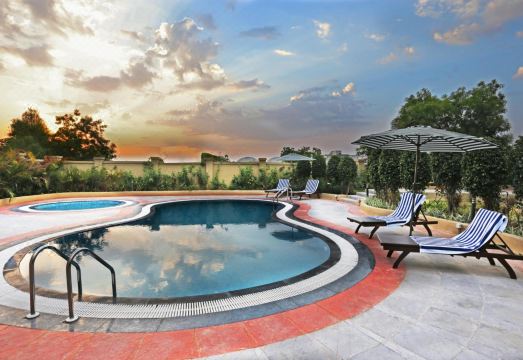 Temple Tree Hotel Shirdi - Housity