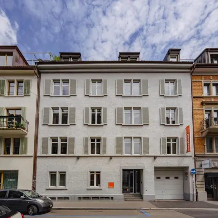 EasyHotel Zürich City Centre Отели рядом с достопримечательностью «Лангштрассе»